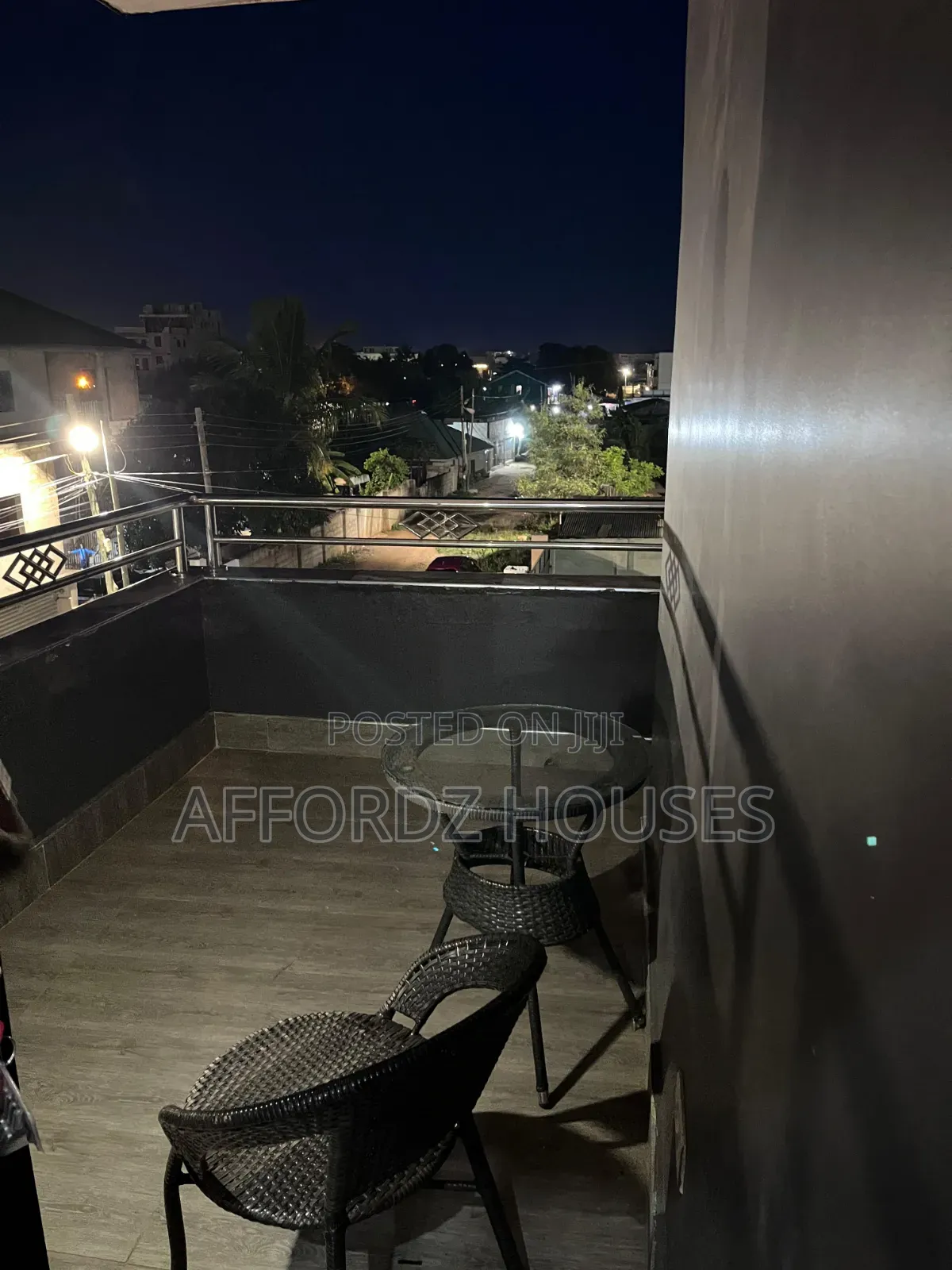 Furnished 3bdrm Apartment in Royal Palm Street, Tseaddo for rent