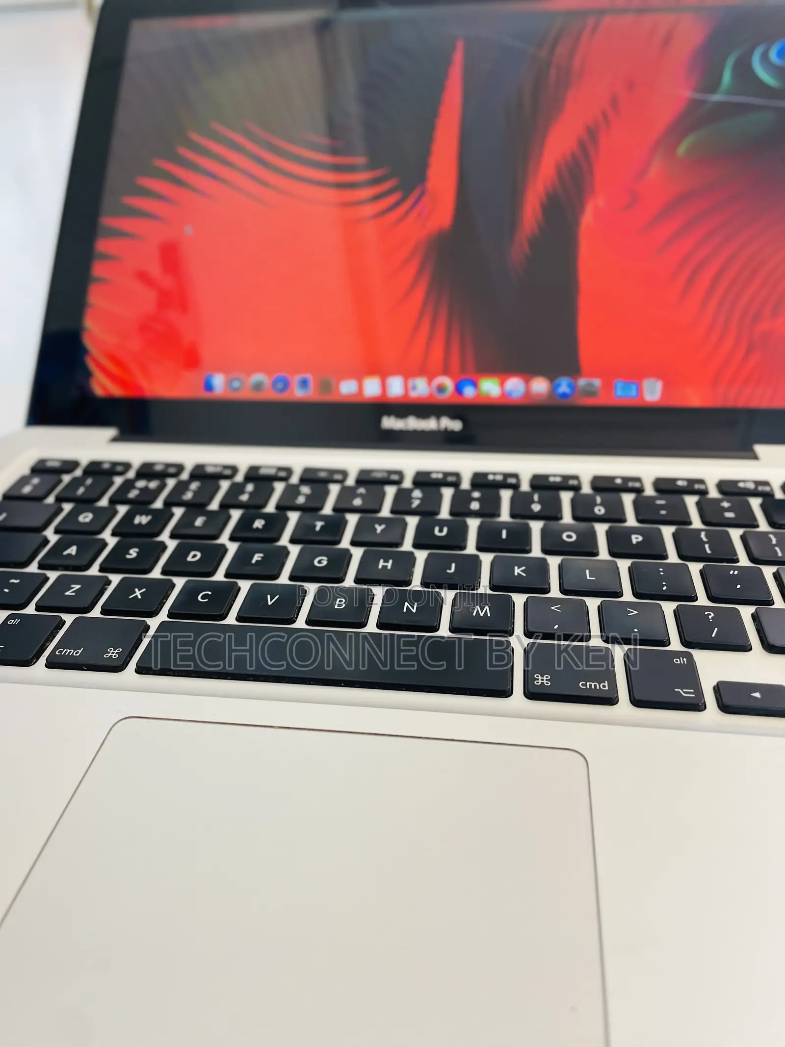 Laptop Apple MacBook Pro 2012 4GB Intel Core i5 HDD 320GB