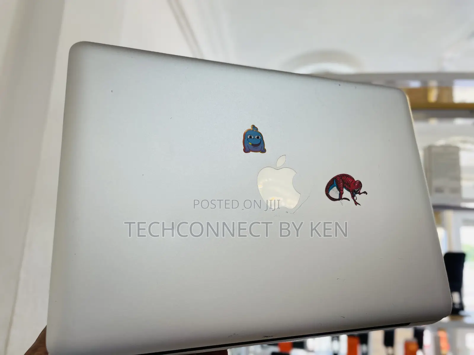 Laptop Apple MacBook Pro 2012 4GB Intel Core i5 HDD 320GB