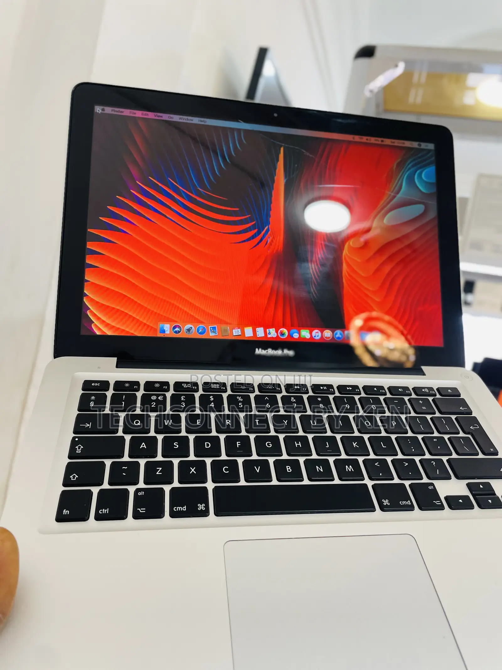 Laptop Apple MacBook Pro 2012 4GB Intel Core i5 HDD 320GB