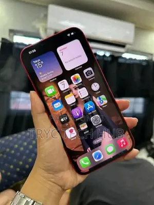 Apple iPhone 13 256 GB Red