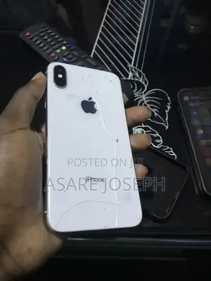 Apple iPhone X 64 GB White