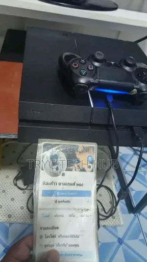Play Station 4