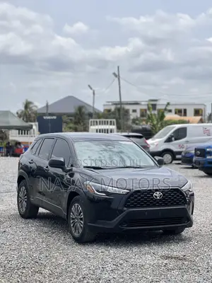 Toyota Corolla Cross LE 2023 Black