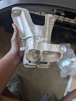 Honda Civic 2022,2023,2024,2025 Engine Seat / Engine Mount
