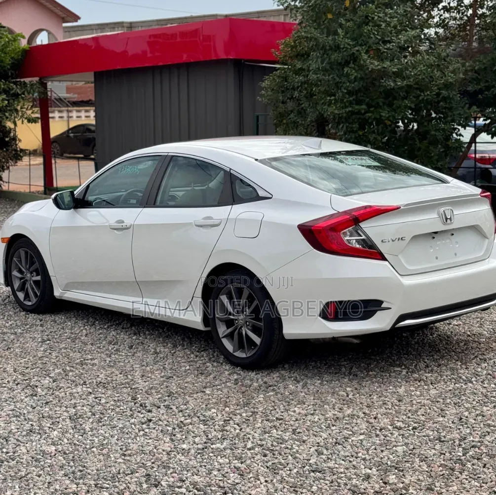 Honda Civic EX Sedan 2019 White