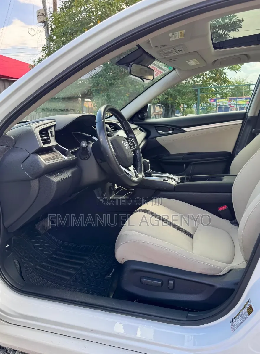 Honda Civic EX Sedan 2019 White