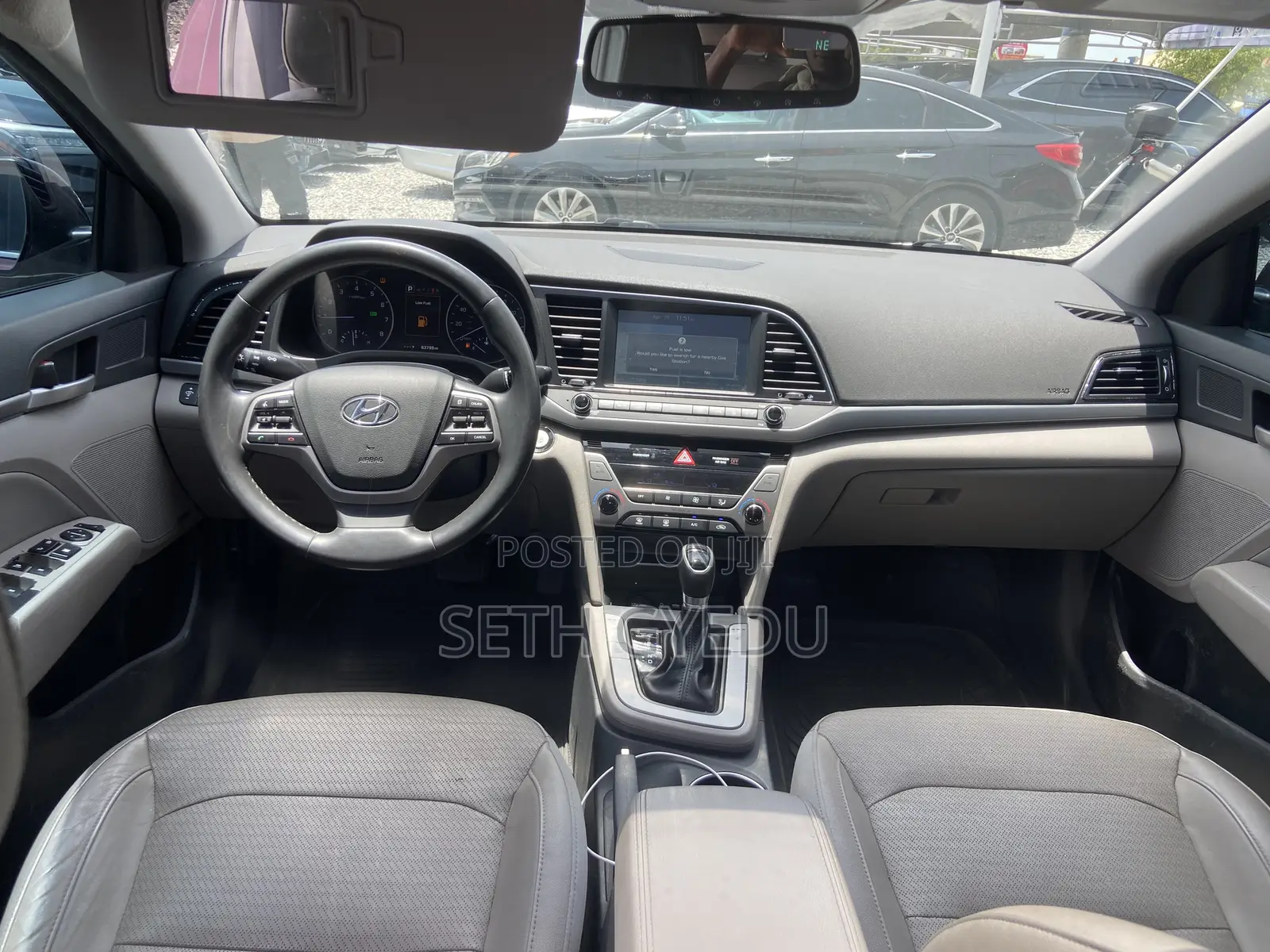 Hyundai Elantra 2017 Red