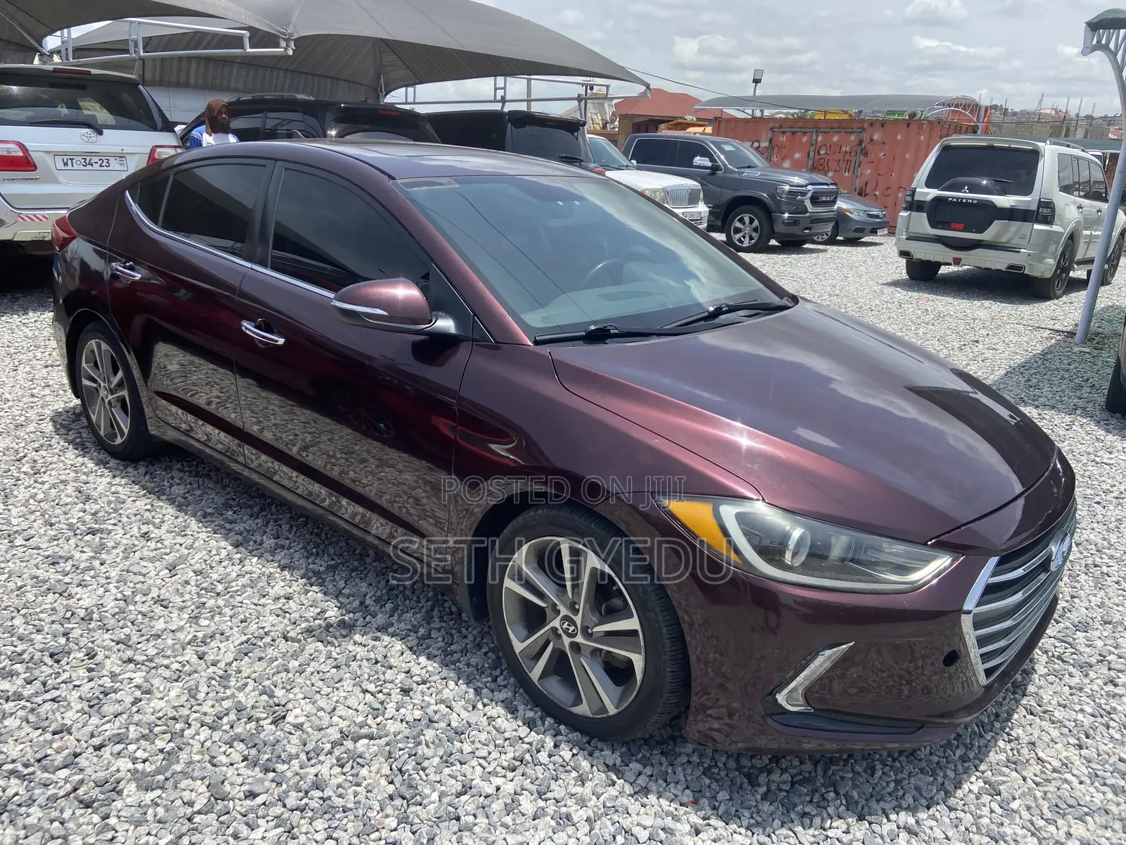 Hyundai Elantra 2017 Red