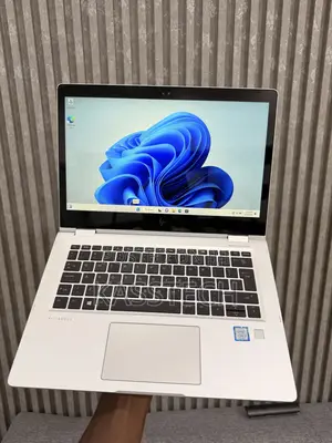 Laptop HP EliteBook x360 1030 G2 8GB Intel Core i5 SSD 256GB