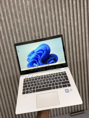 Laptop HP EliteBook x360 1030 G2 8GB Intel Core i5 SSD 256GB