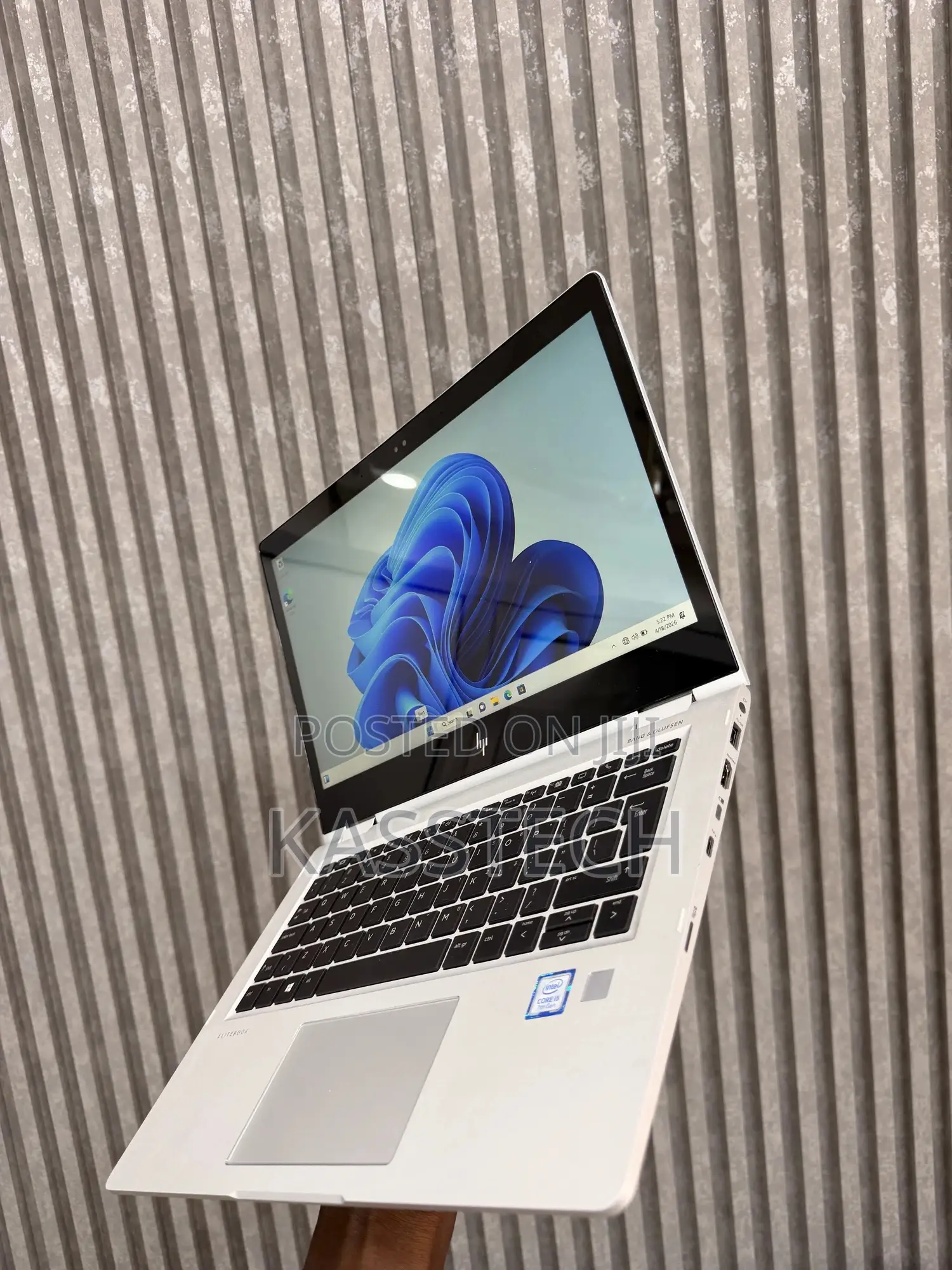 Laptop HP EliteBook x360 1030 G2 8GB Intel Core i5 SSD 256GB