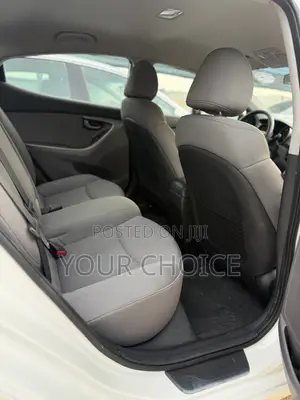Hyundai Elantra 2013 White