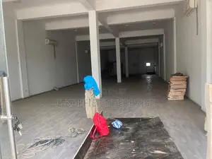 New 100sqm Showroom + 700sqm Warehouse at Spintex for Rent