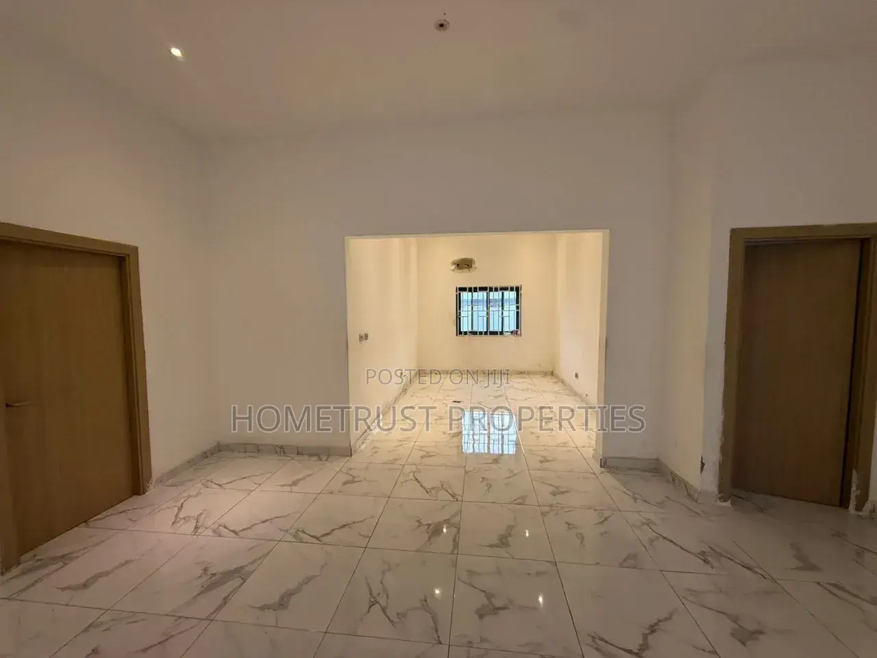 3bdrm Duplex in Oyarifa Ghana Flag for sale