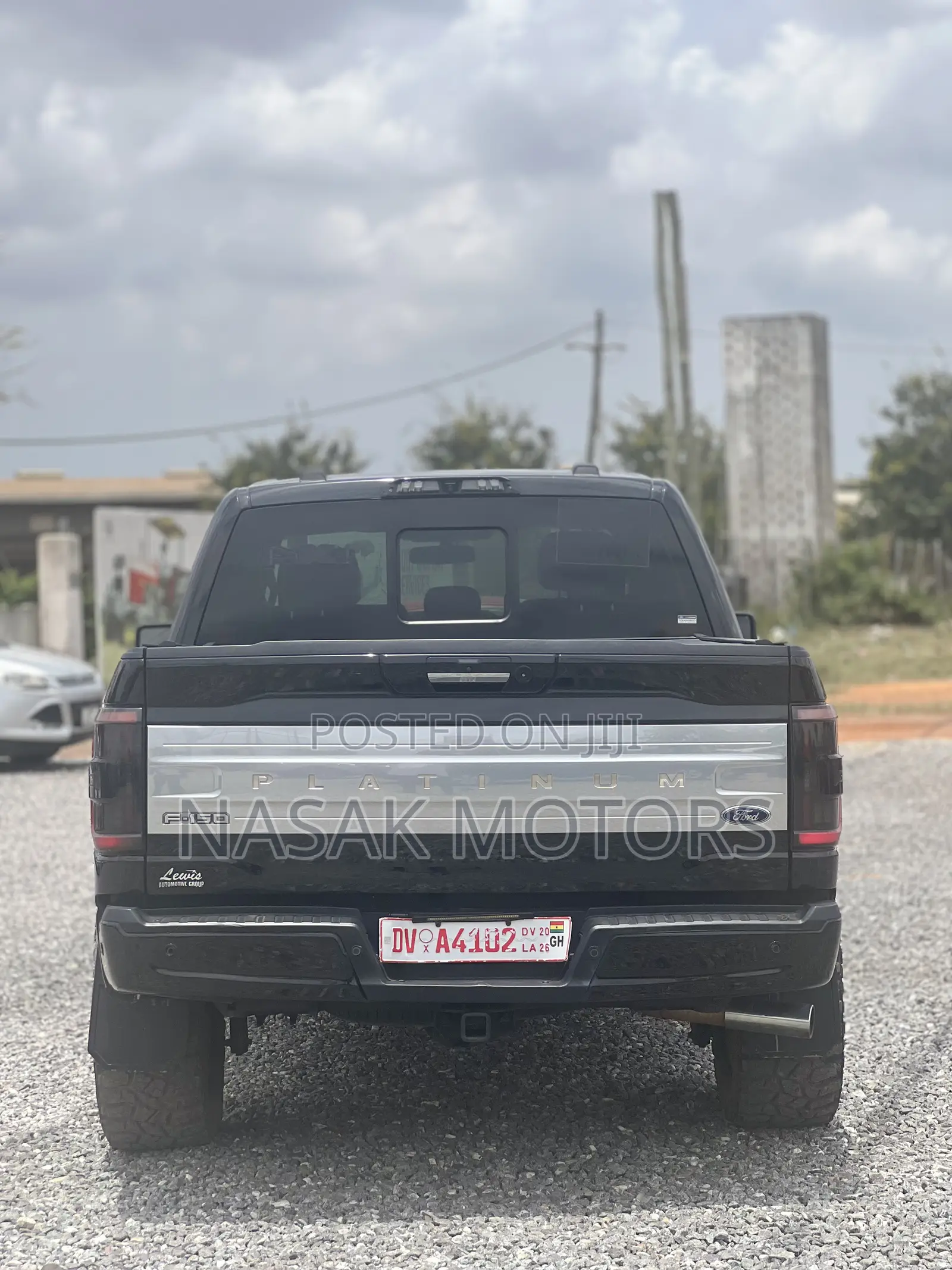 Ford F-150 Platinum 2021 Black