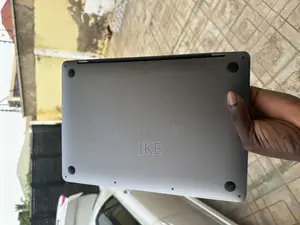Laptop Apple MacBook Pro 2020 8GB Intel Core i5 SSD 256GB