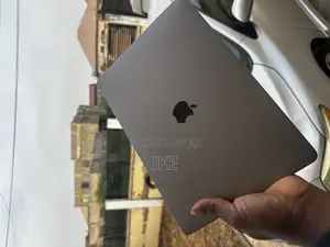 Laptop Apple MacBook Pro 2020 8GB Intel Core i5 SSD 256GB