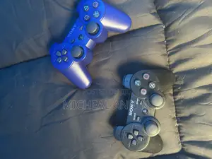 2 Ps3 Controllers