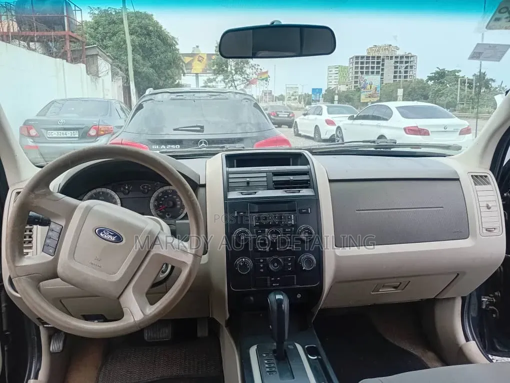 Ford Escape 2010 Green