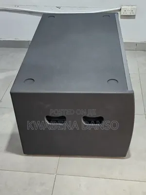 Studiomaster TRX 218 Dual 18" Passive Subwoofer