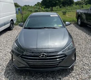 Hyundai Elantra SE 2020 Gray