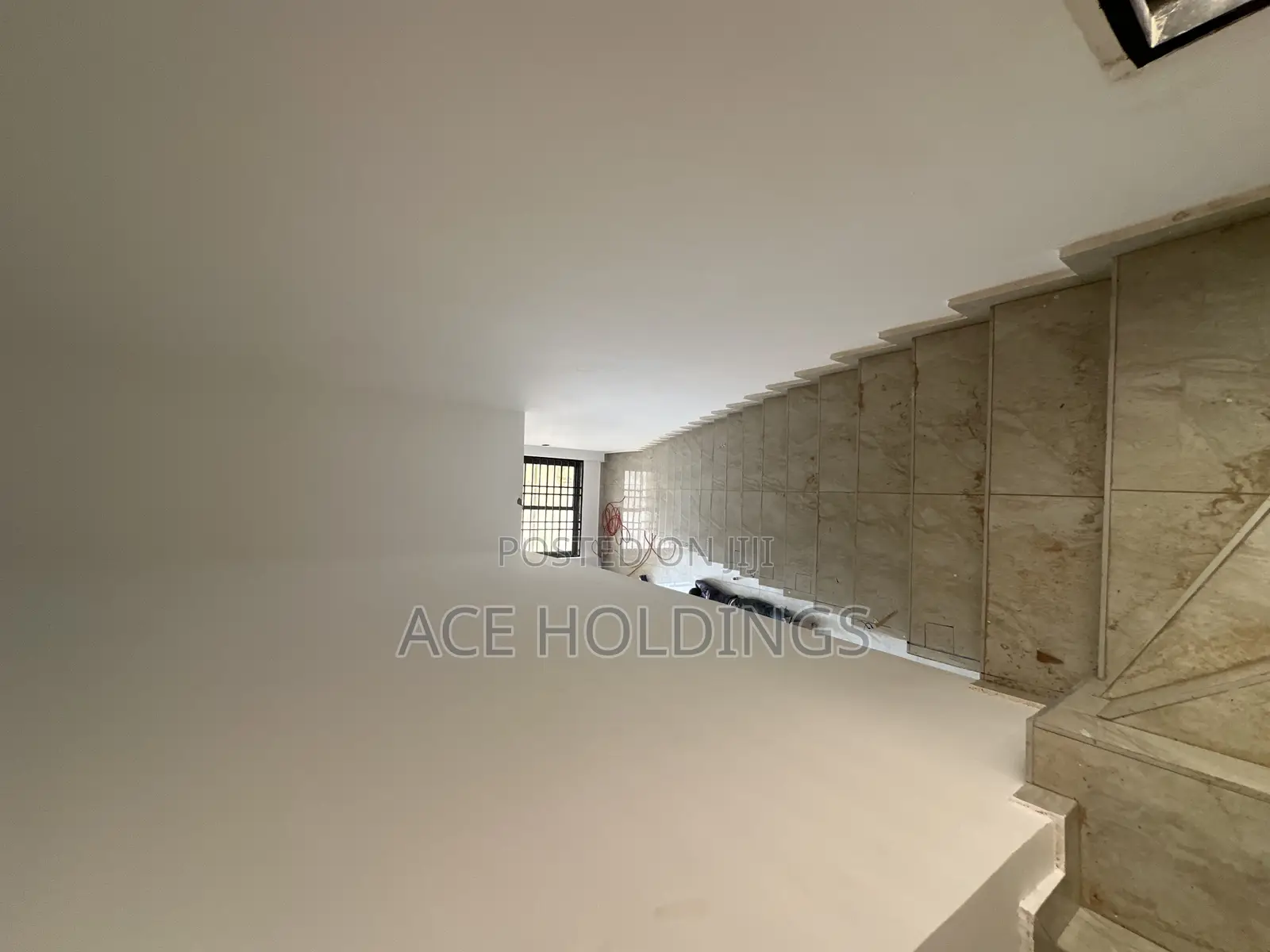 3bdrm House in West Trasacco, School Junction for sale