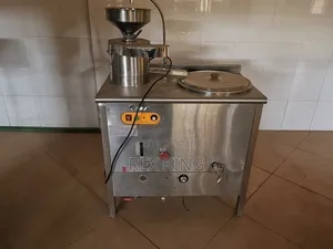 Grinding Tigernut, Soybean Milk Cooking