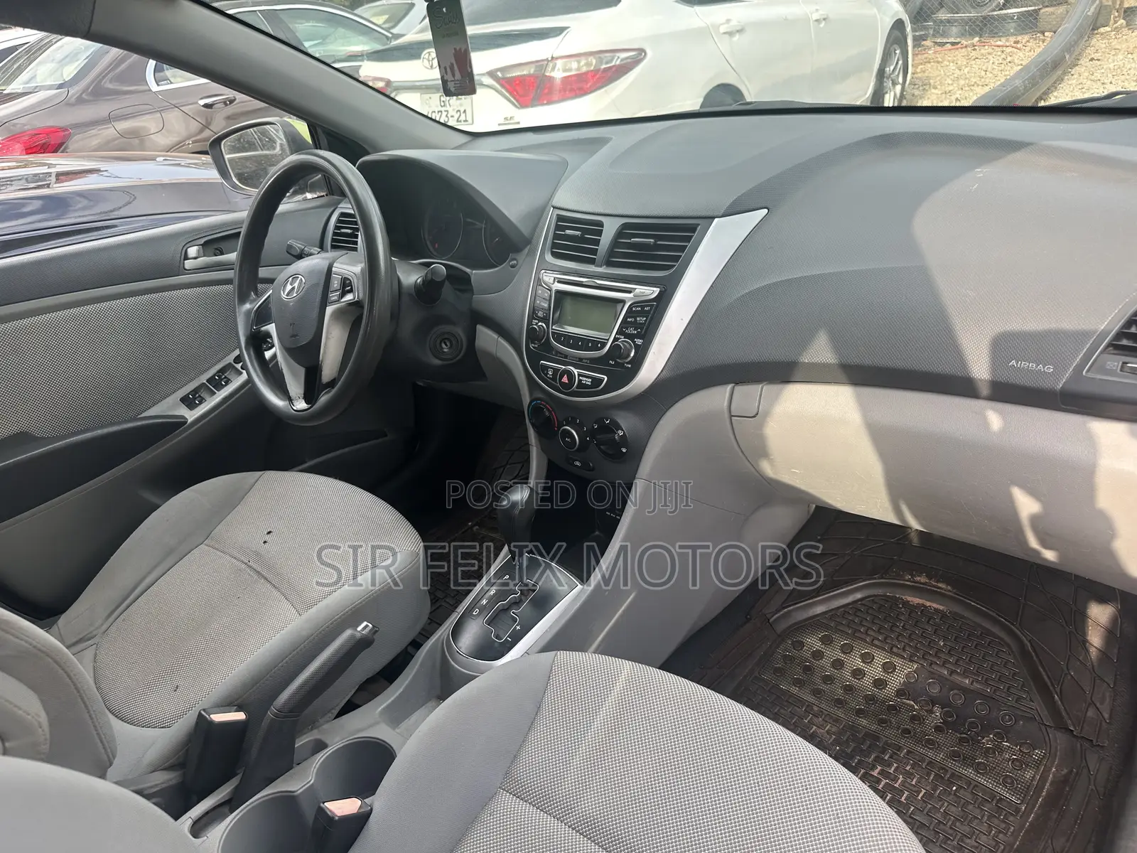 Hyundai Accent GLS 2013 Black