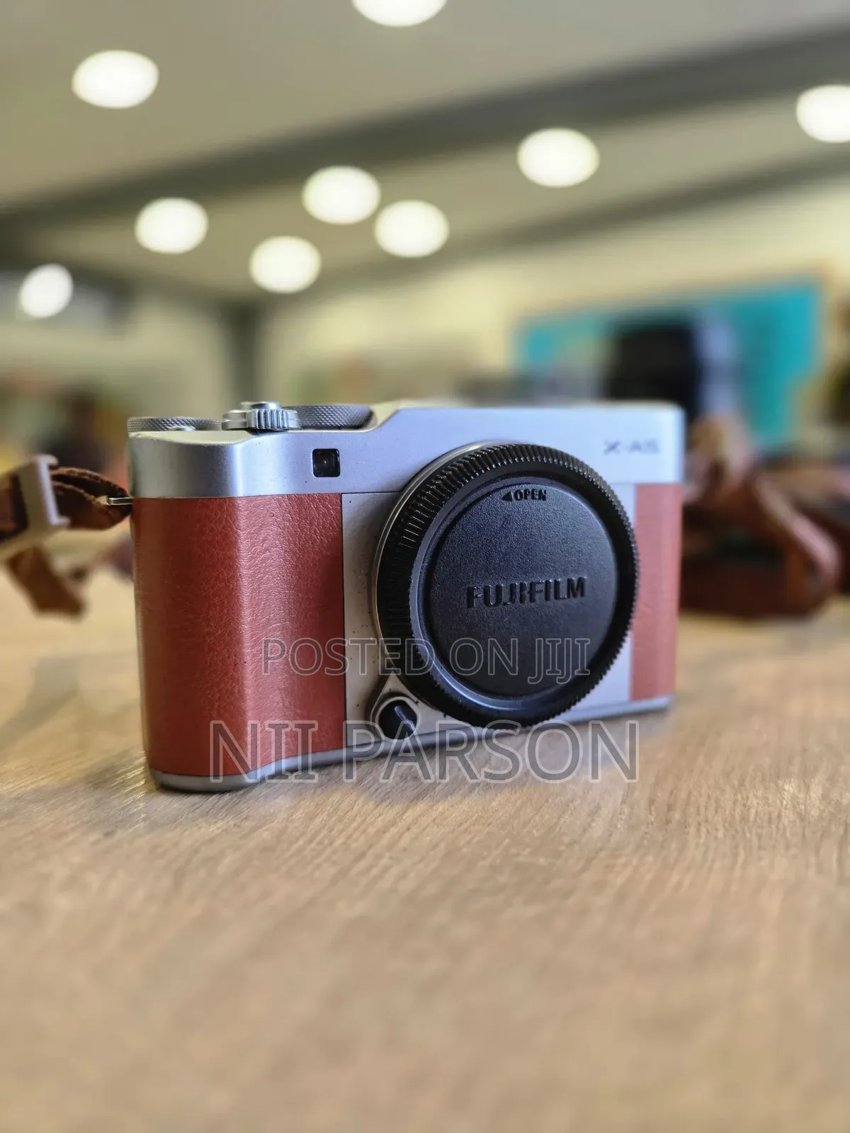 Fujifilm X-A5 Mirrorless Camera
