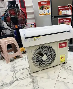 High Quality TCL 1.5hp Non Inverter Ac(3 Star)White,R410 Gas