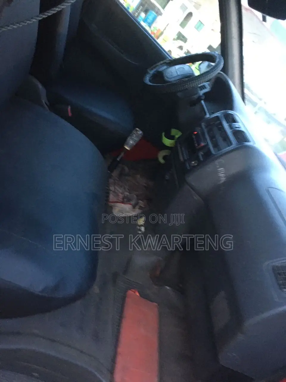 Toyota HiAce 2008 Red