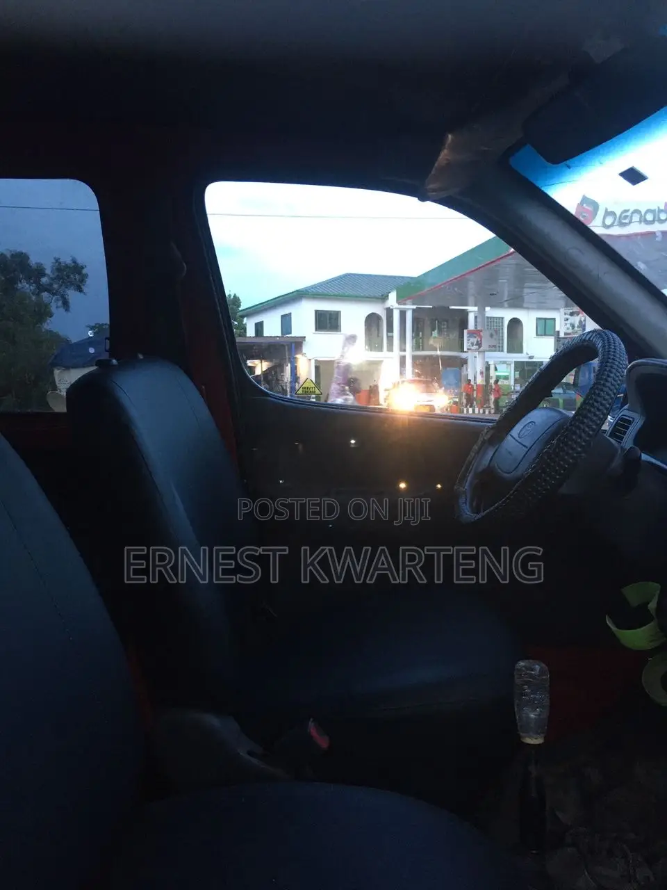 Toyota HiAce 2008 Red