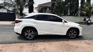 Lexus LX 2017 White
