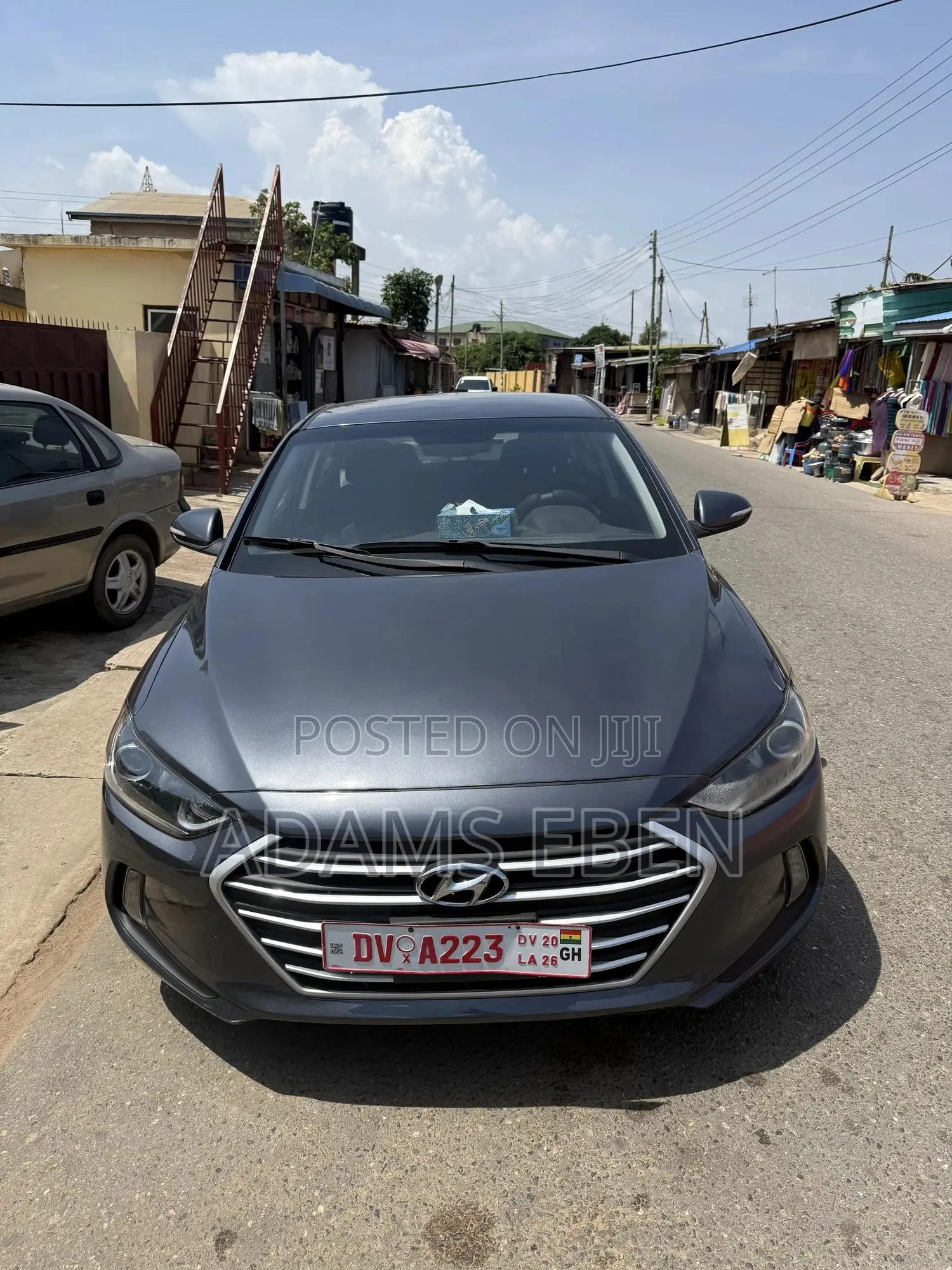 Hyundai Elantra SE Sedan FWD (2.0L 4cyl 6M) 2017 Gray