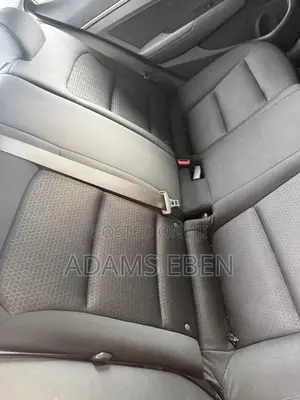 Hyundai Elantra SE Sedan FWD (2.0L 4cyl 6M) 2017 Gray