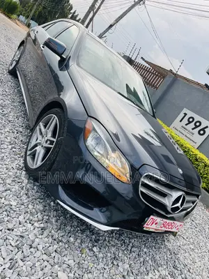 Mercedes-Benz E350 Base 4Matic Sedan AWD (3.5L 6cyl 7A) 2015 Gray