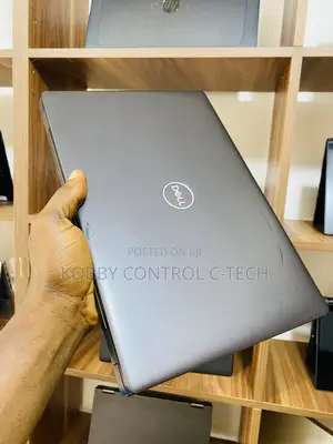 Laptop Dell Latitude 5400 8GB Intel Core i7 SSD 256GB