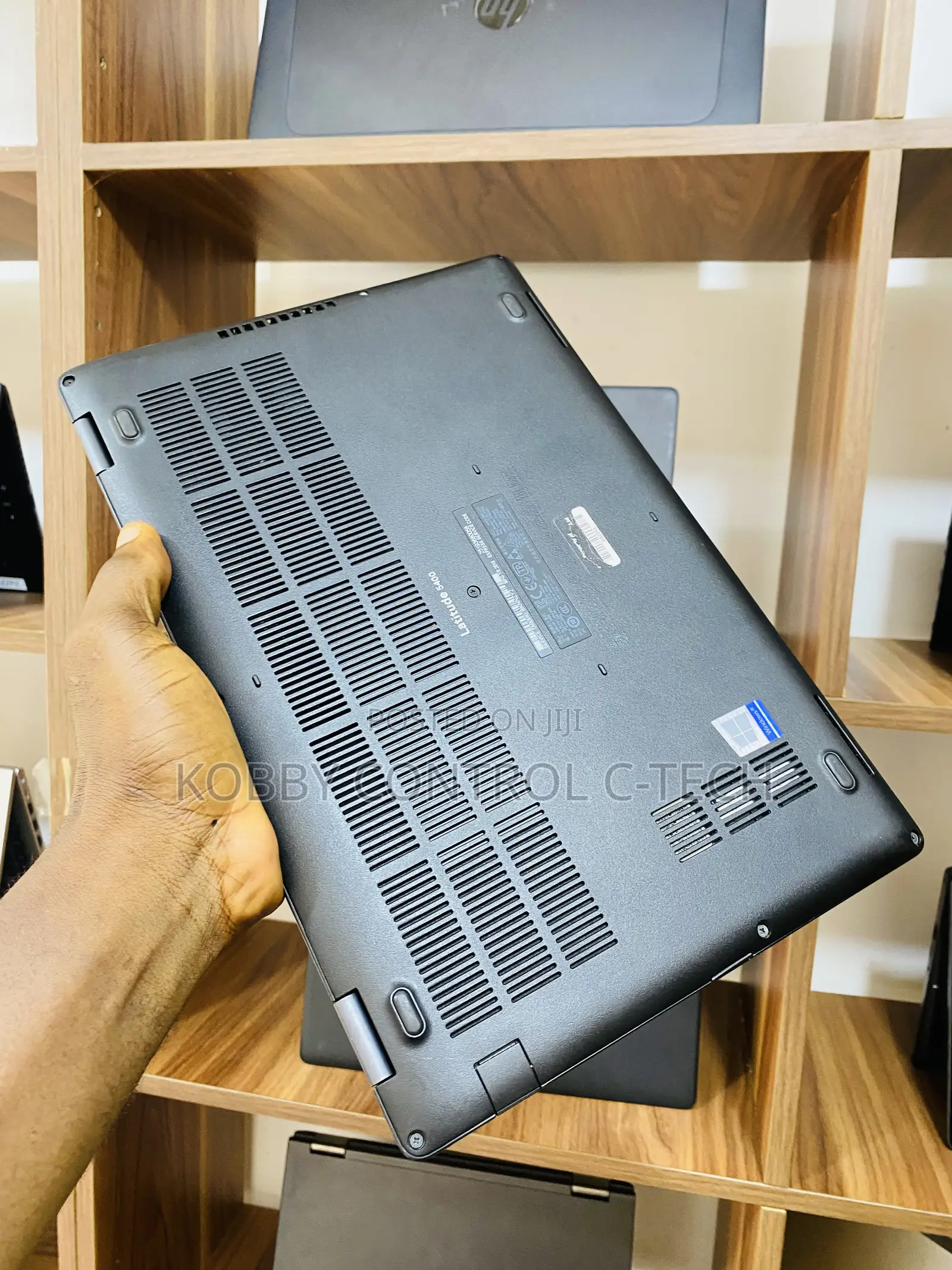 Laptop Dell Latitude 5400 8GB Intel Core i7 SSD 256GB