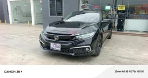 Honda Civic Touring 2dr Coupe (1.5L 4cyl) 2017 Black