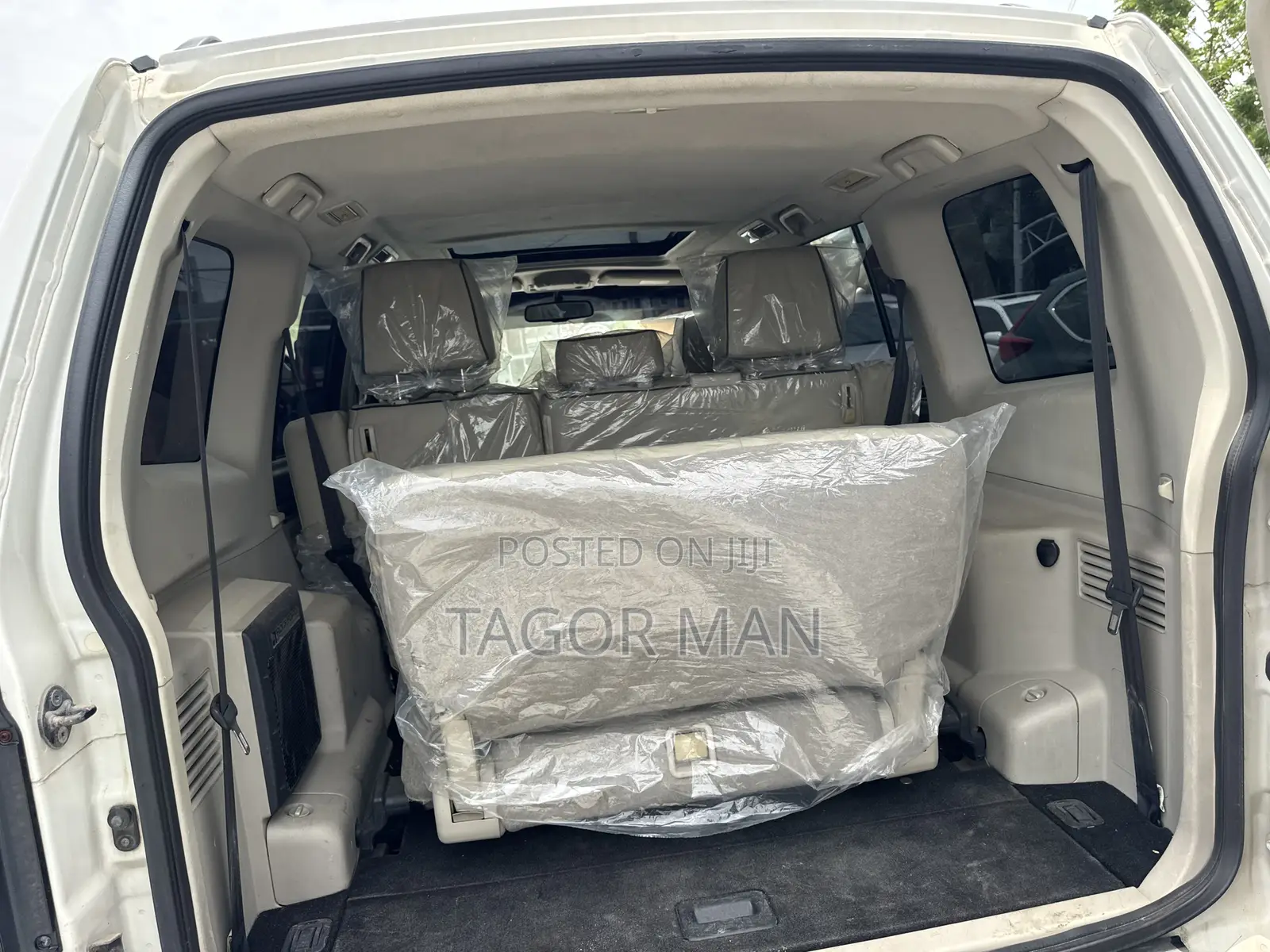 Mitsubishi Pajero 2013 White