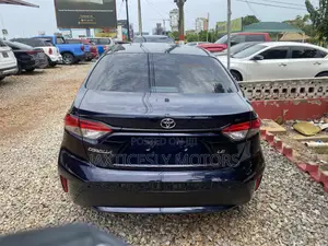 Toyota Corolla LE 2020 Black