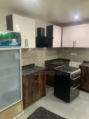 3bdrm Duplex in Adenta Powerland for rent