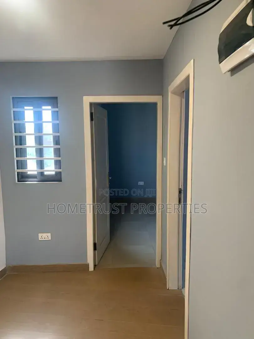 3bdrm Duplex in Adenta Powerland for rent