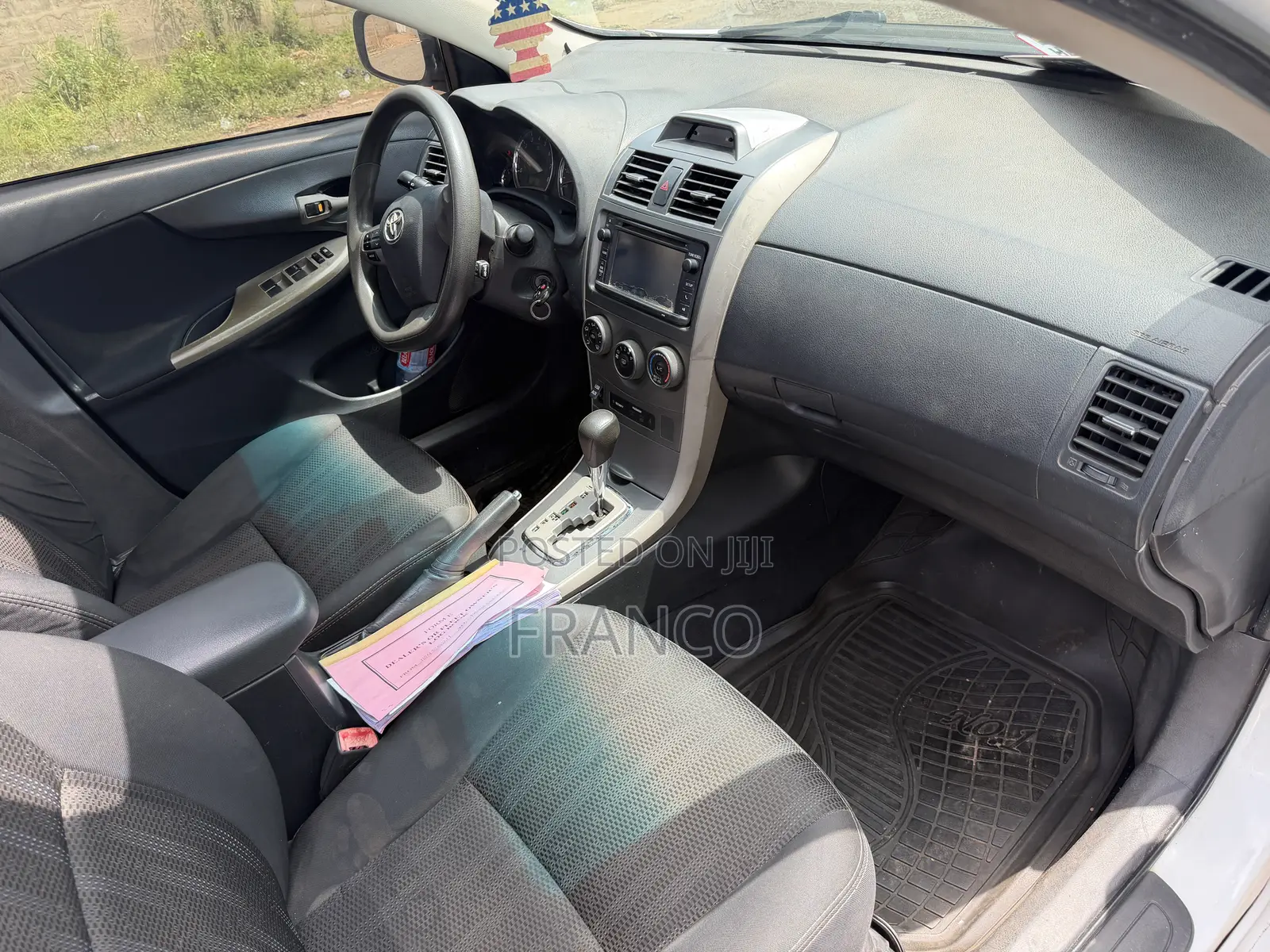 Toyota Corolla S Special Edition 4dr Sedan (1.8L 4cyl 4A) 2013 White