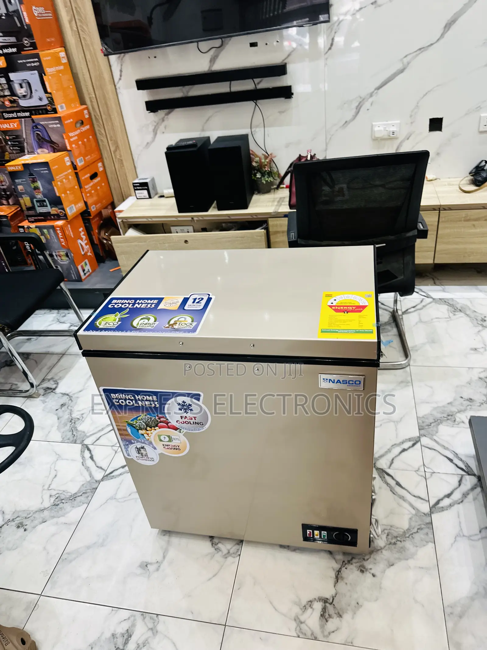 Less Expensive Chest Freezer Single Door Gold Nasco