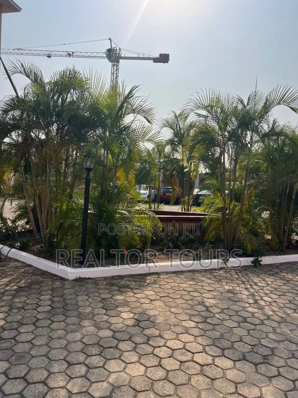 Furnished 3bdrm Apartment in Airport Residential Area for rent