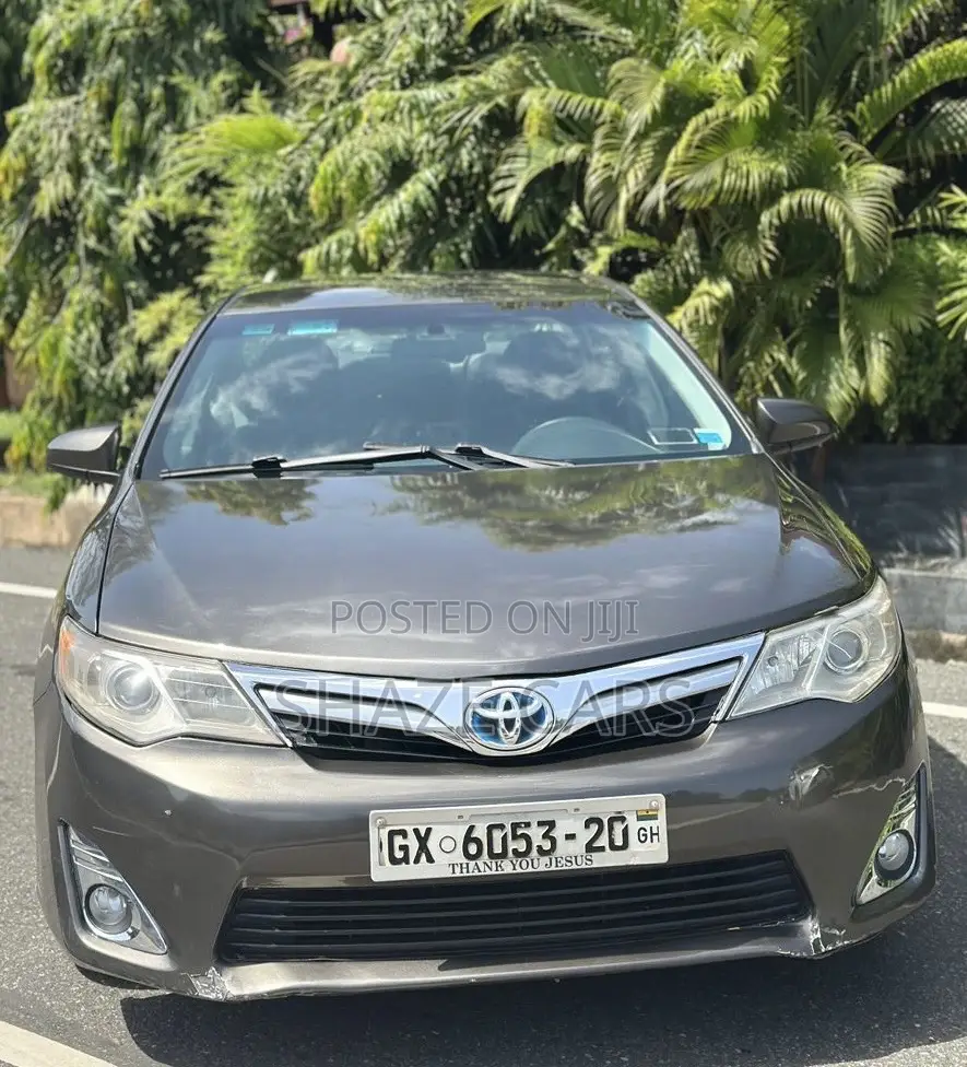 Toyota Camry 2014 Gray