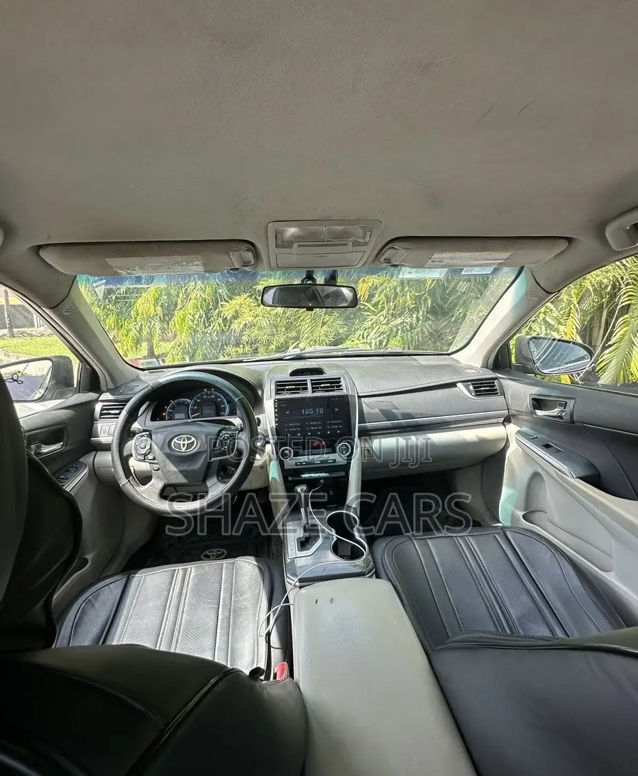 Toyota Camry 2014 Gray
