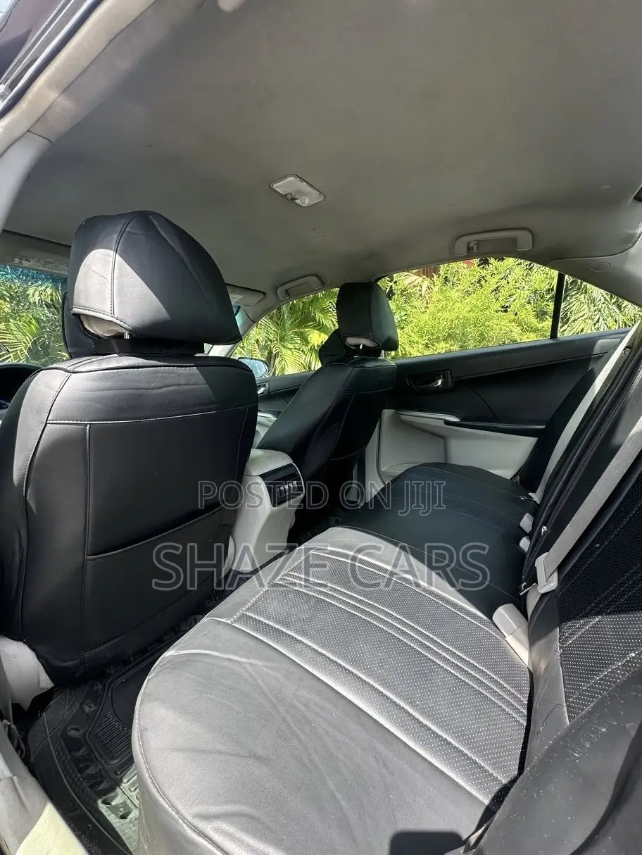 Toyota Camry 2014 Gray